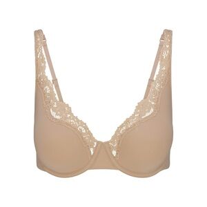 SKIMS Fits Everybody lace bra nude 36DD